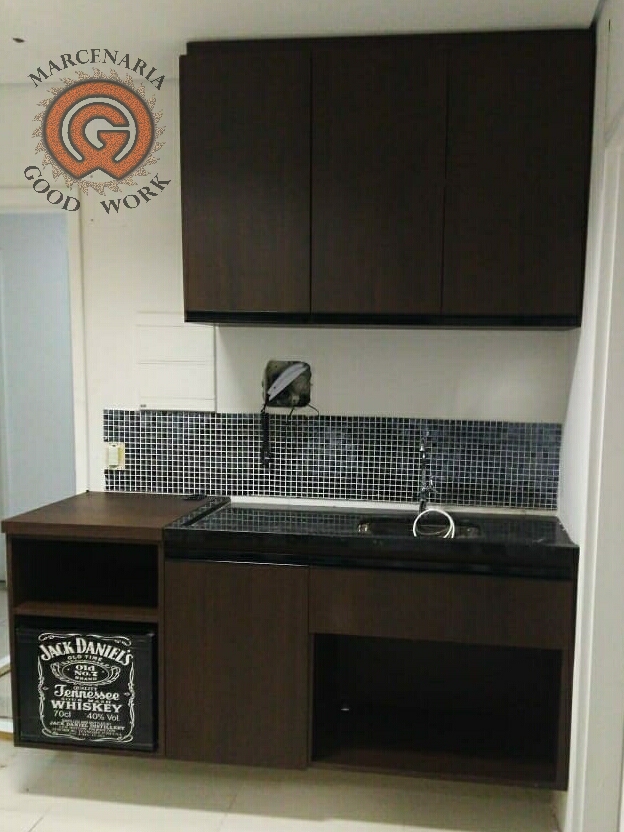 Copa-Sala comercial-Mdf Amadeirado Trancoso-Marcenaria Good Work.png