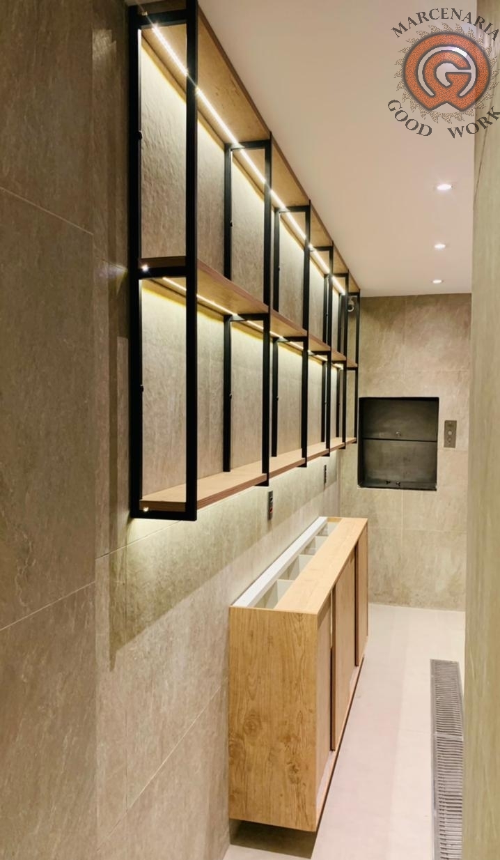 Restaurante-Prateleiras-Aparador-Sob Medida-Mdf Quênio Rústico-Led embutido-Serralheria-Marcenaria Good Work-4.png