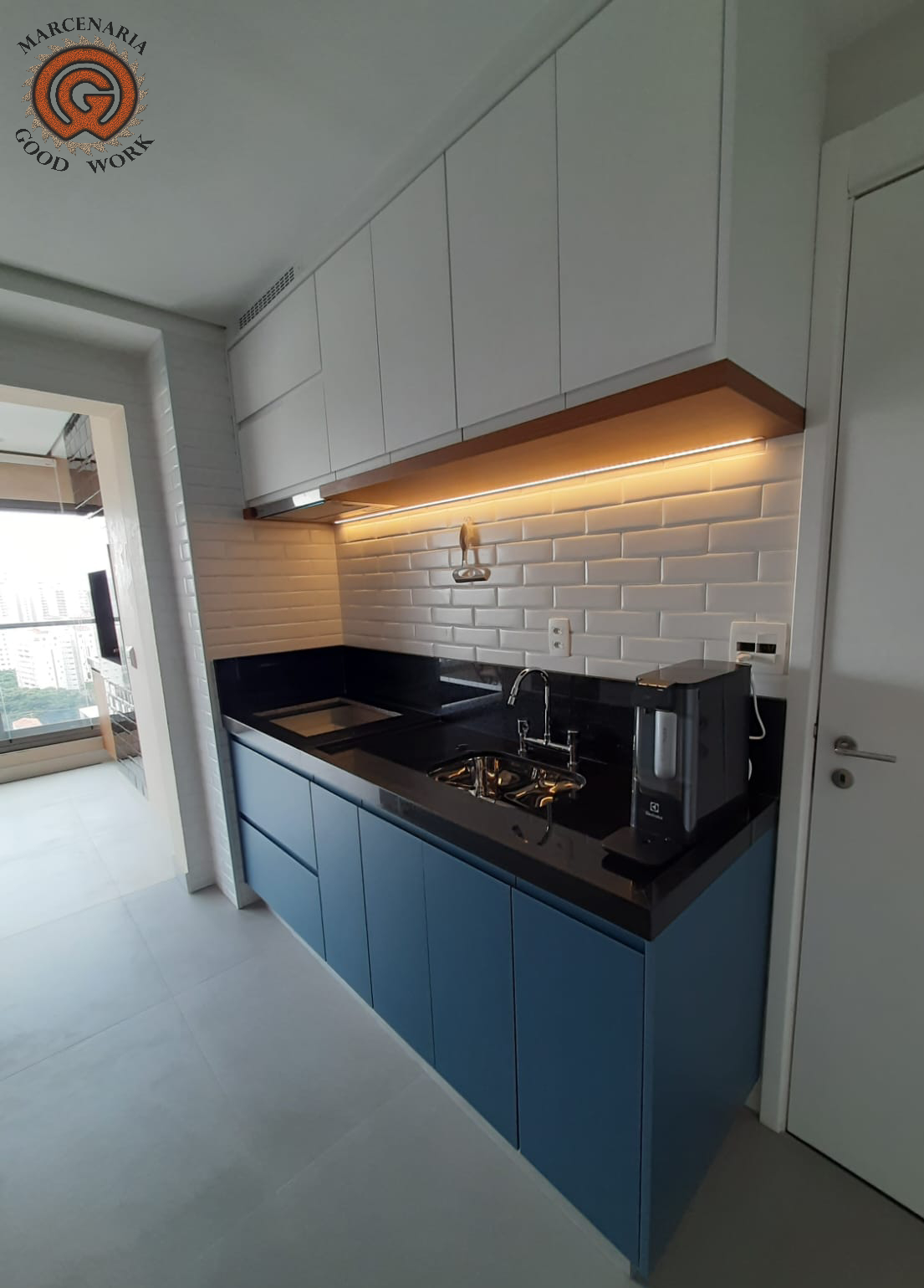 Cozinha-Sob Medida-Mdf Branco Texturizado-Mdf Azul Secreto-Duratex-Marcenaria Good Work.png