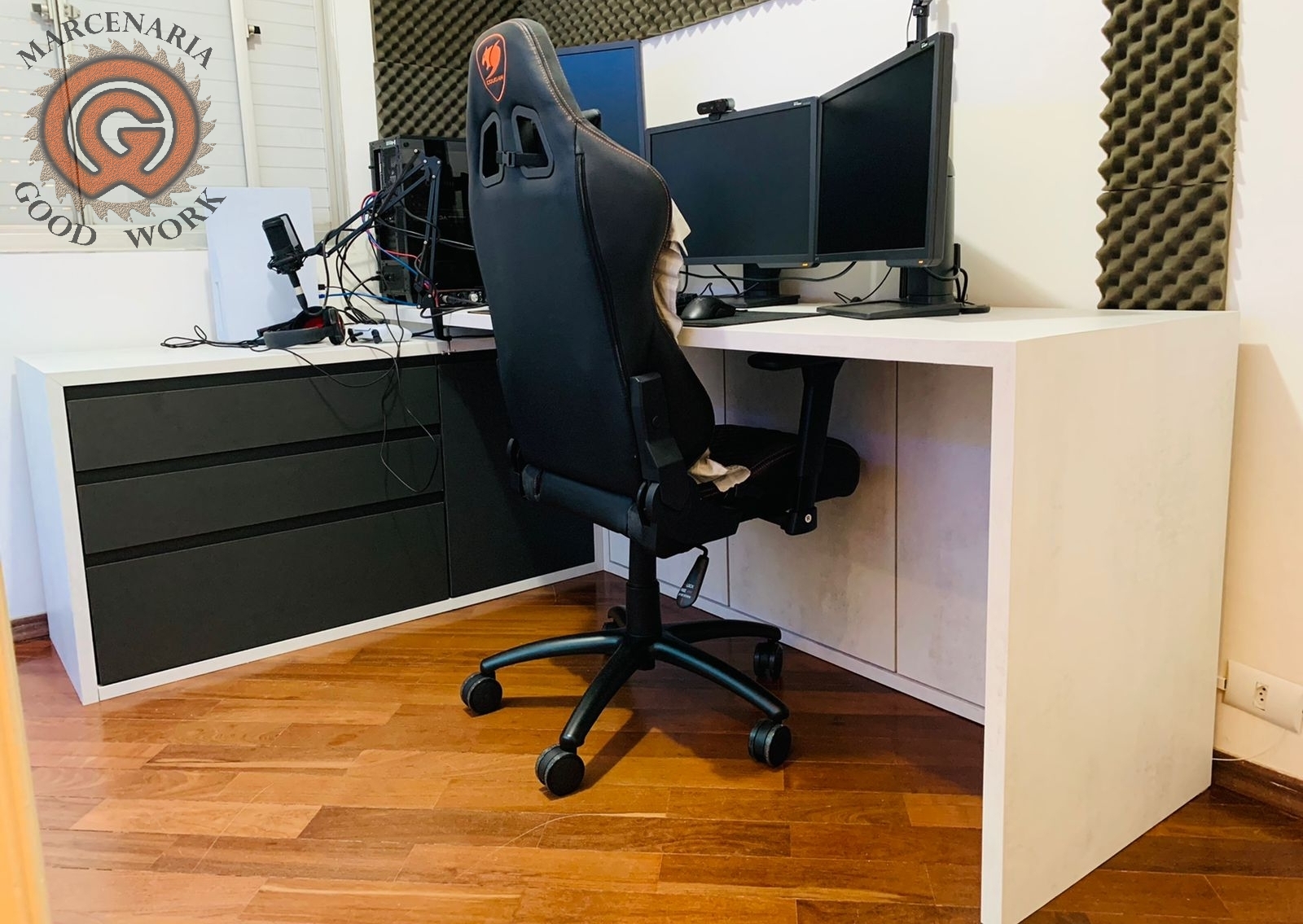 Studio Gamer-Mesa-Sob Medida-Mdf Grafite-Guararapes-Marcenaria Good Work.png