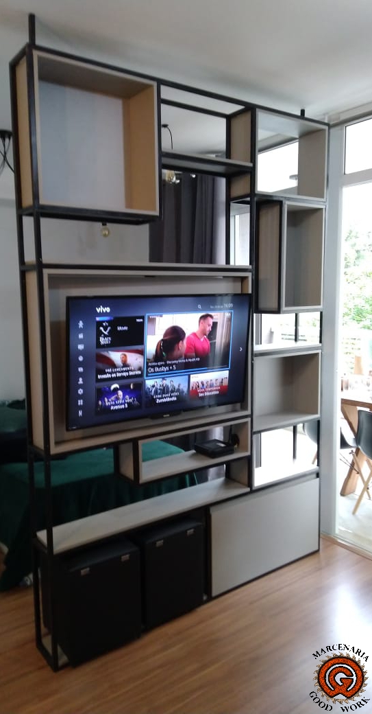 Estante-TV-Giratória-Industrial-Marcenaria-Good-Work-6.jpg