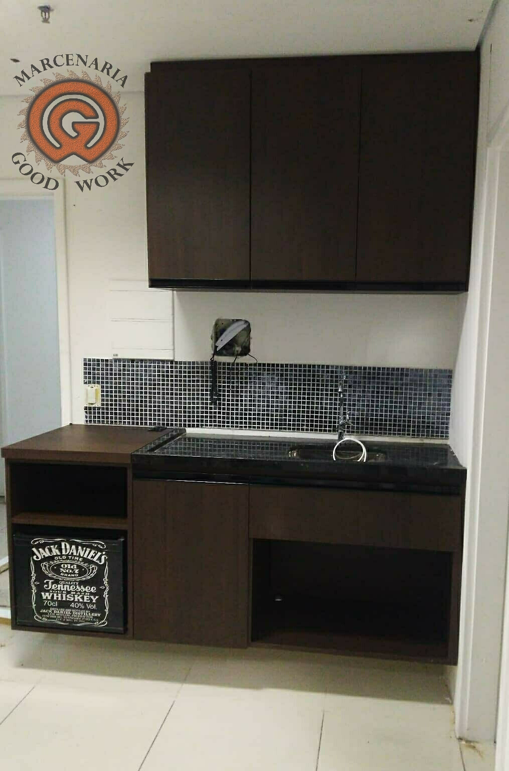 Copa-Sala comercial-Mdf Amadeirado Trancoso-Marcenaria Good Work-2.png