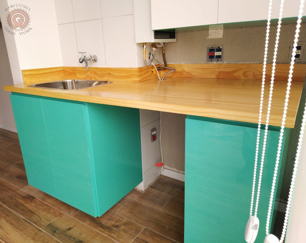 Lavanderia-Face-Home-Cambuci-Acqua-Cristallo-Duratex-Bancada-Pinus-Resinado-Marcenaria-Good-Work-2.jpg