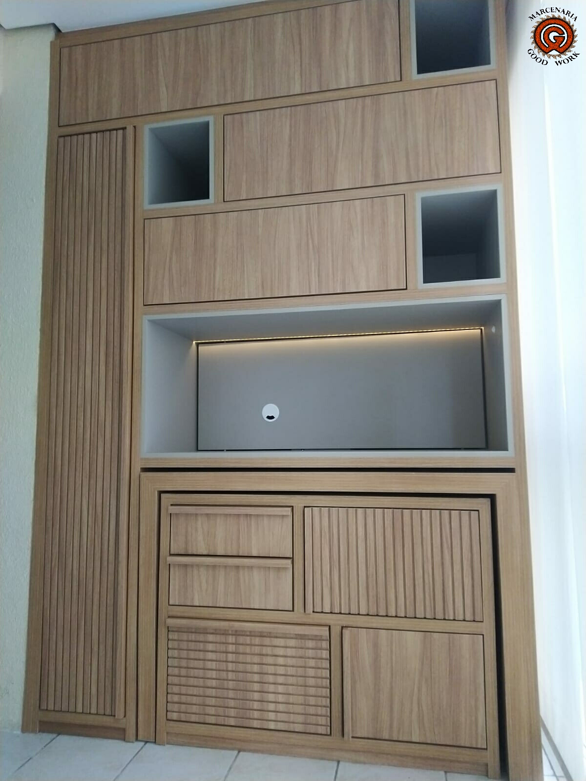 Estante-Mdf Cumaru-Mdf Frapê-Sob medida-Marcenaria Good Work-6.png