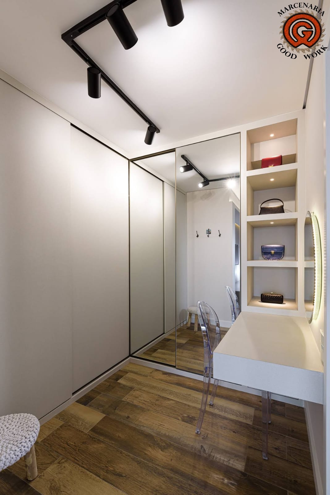 Closet-Penteadeira-Cyrela-Atmosfera-Marcenaria-Good-Work-3.jpg