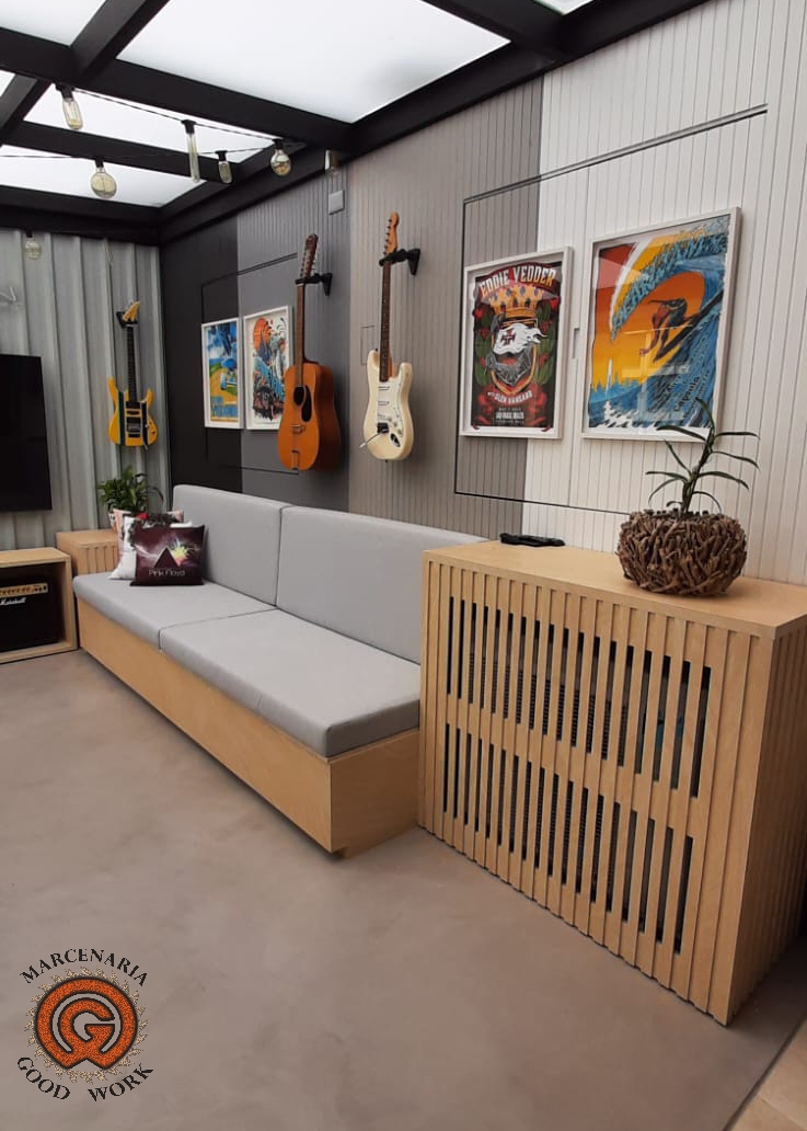 Louge-sofa-rack-mesa-fechamento-frisado-Marcenaria-Good-Work-5.png