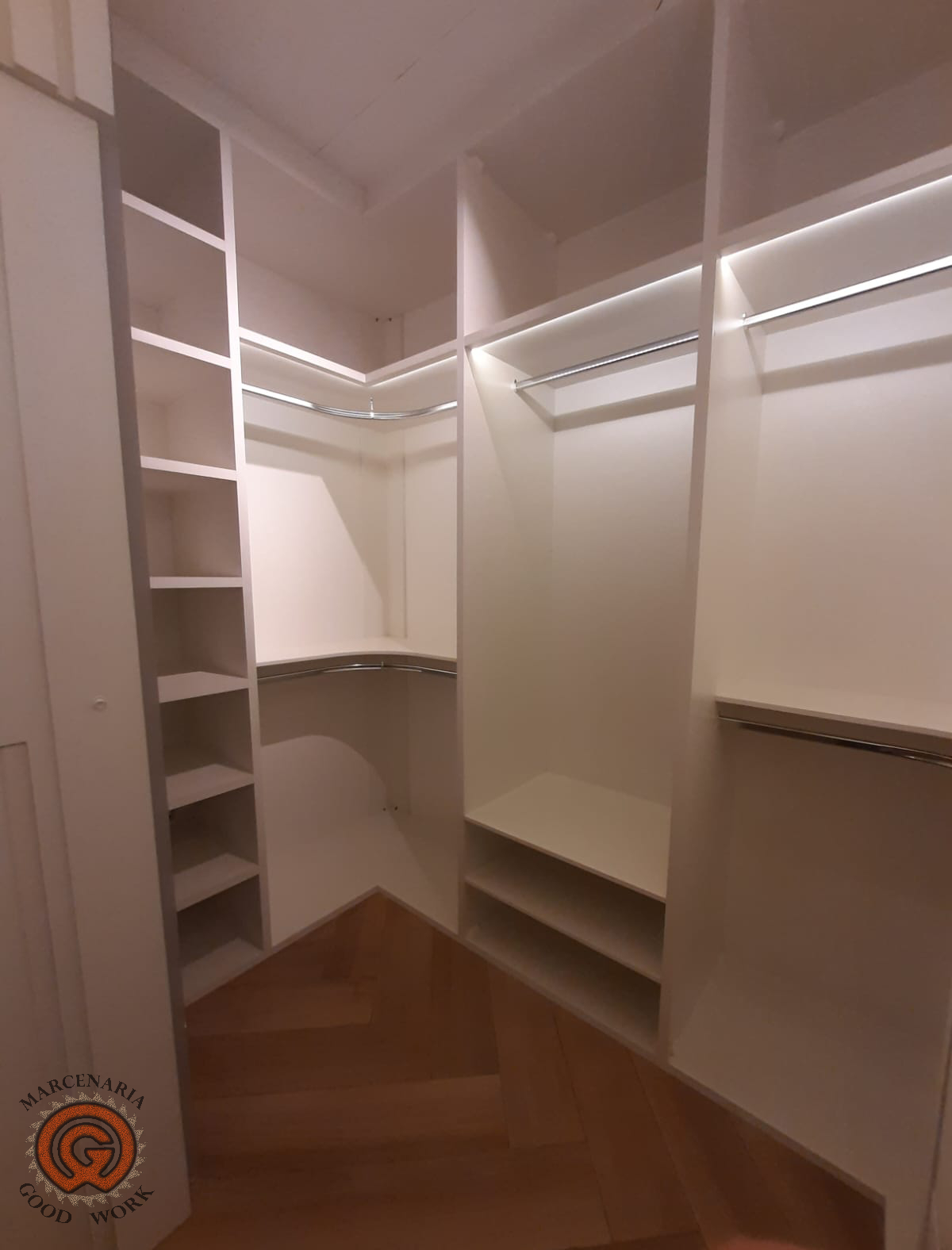 Closet-Sob Medida-Mdf Branco Texturizaado-Marcenaria Good Work-3.png