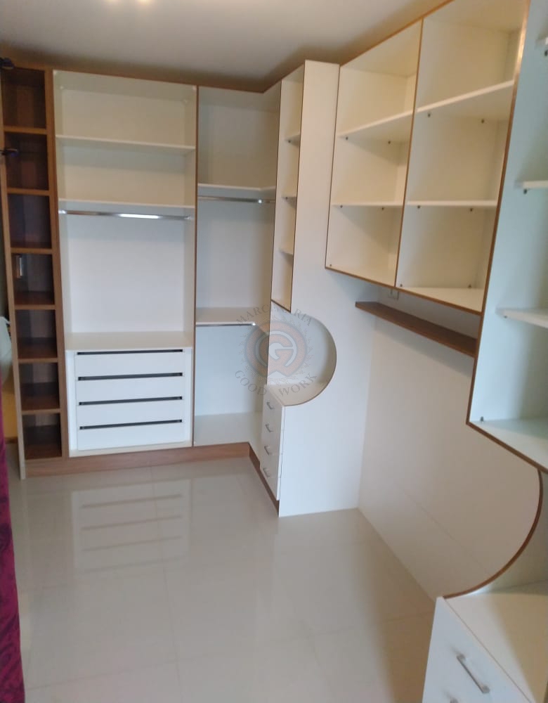 roupeiro-em L-mdf-louro-freijo-masisa-detalhes-marcenaria-goodwork.jpg
