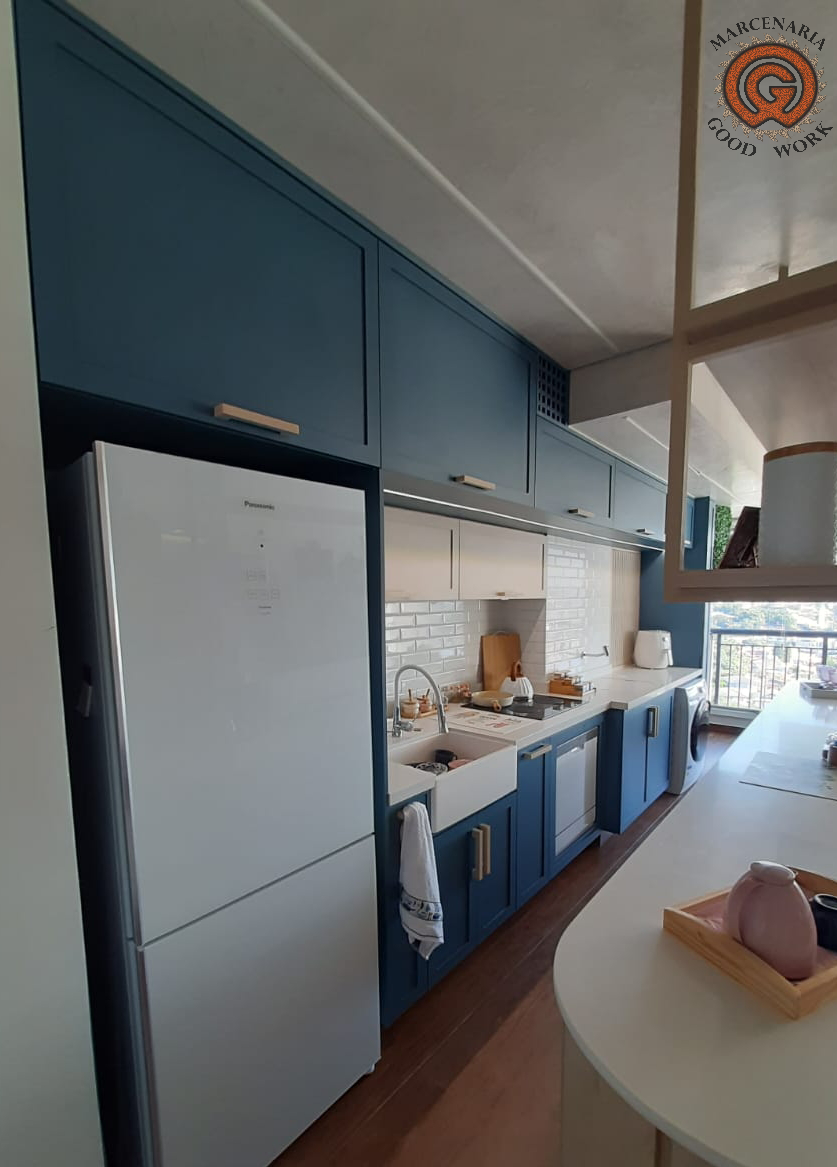 Cozinha-Sob Medida-Mdf Azul Secreto-Duratex-Mdf Carvalho Americano-Arauco-Marcenaria Good Work-6.png