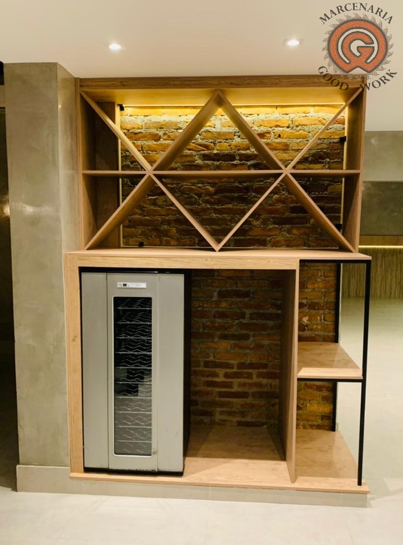 Restaurante-Aparador para frigobar-Mdf Quênio Rústico-Serralheria-Preto Ebano Chess-Marcenaria Good Work-2.png